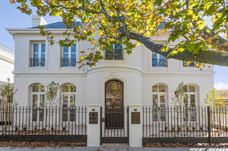 Ultra Luxury Home in Melbourne Australia 
